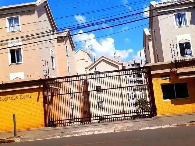 Apartamento com 103m² 3 quartos e 1 banheiro, à venda, no bairro Parque Jamaica em Londrina