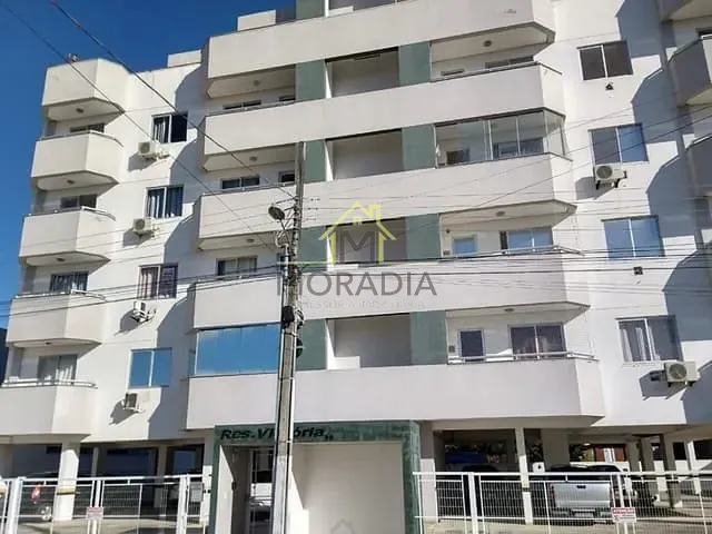 Apartamento com 1100m² 2 quartos e 2 banheiros, à venda, no bairro Aririu em Palhoça