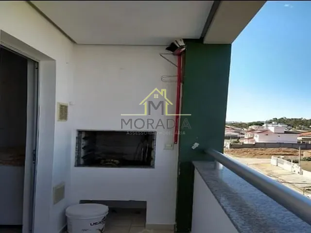 Apartamento com 1100m² 2 quartos e 2 banheiros, à venda, no bairro Aririu em Palhoça
