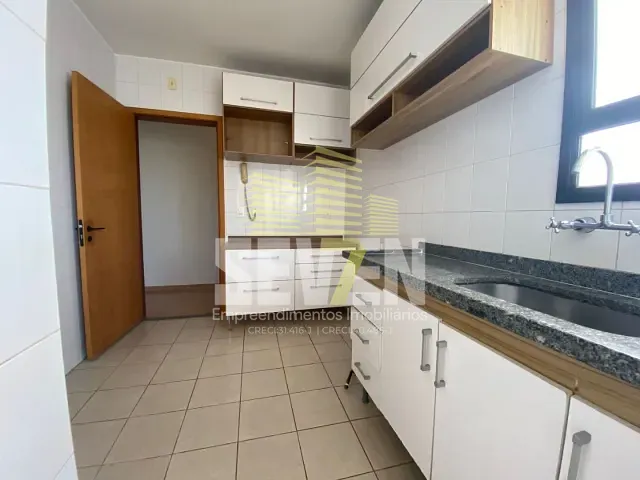 Apartamento com 81m² 3 quartos e 3 banheiros, à venda ou para alugar, no bairro Vila Silva Pinto em Bauru