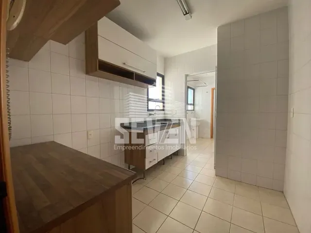 Apartamento com 81m² 3 quartos e 3 banheiros, à venda ou para alugar, no bairro Vila Silva Pinto em Bauru