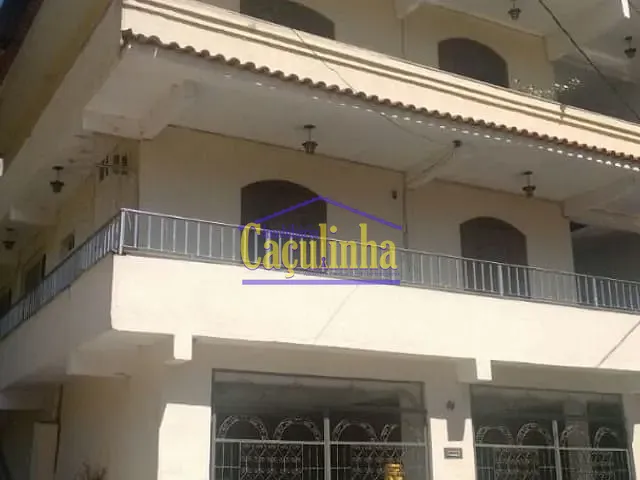 Apartamento 1 quarto e 1 banheiro, à venda, no bairro Santo Cristo em Barra do Piraí