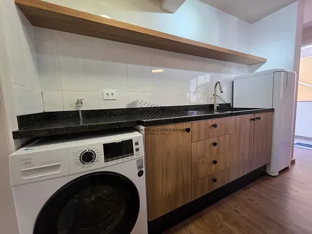 Apartamento 1 quarto e 1 banheiro, para alugar, no bairro Água Verde em Curitiba