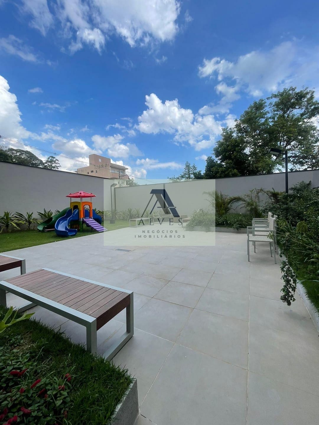 Apartamento à venda com 2 quartos, 69m² - Foto 45