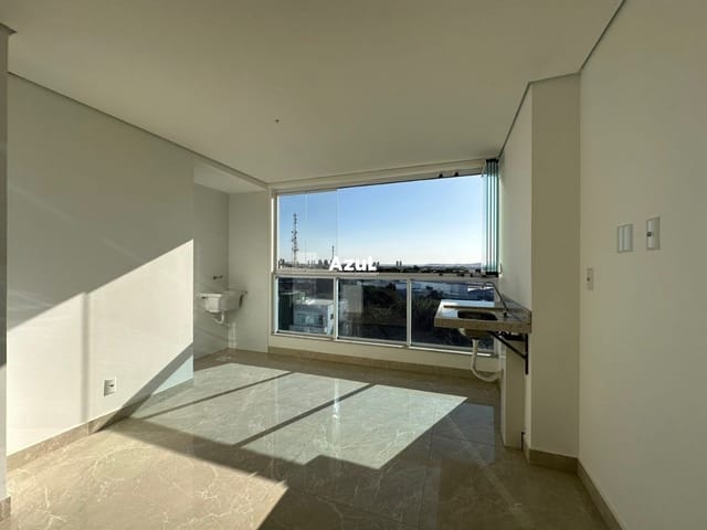 Apartamento 3/4 à venda, Setor Coimbra, Goiânia, GO