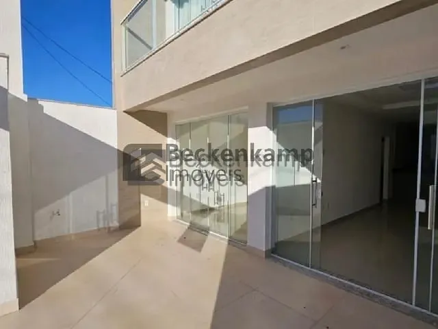 Apartamento com 95m² 2 quartos e 2 banheiros, à venda, no bairro Jardim Amalia em Volta Redonda