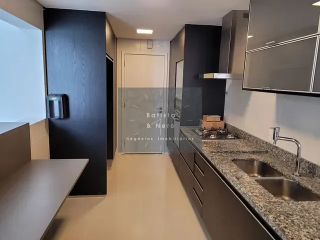 Apartamento com 158m² 3 quartos e 4 banheiros, à venda, no bairro Jardim Fonte do Morumbi em São Paulo
