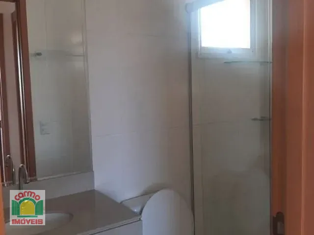 Apartamento com 60000m² 3 quartos e 2 banheiros, para alugar, no bairro Cidade Jardim em Anápolis