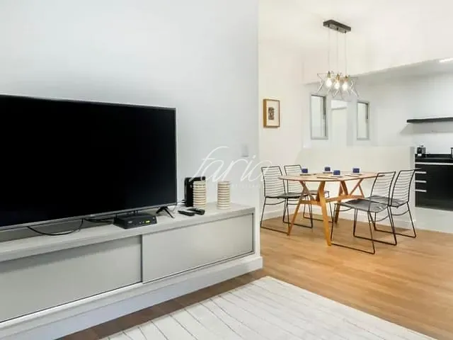 Apartamento com 88m² 2 quartos e 3 banheiros, para alugar, no bairro Itaim Bibi em São Paulo