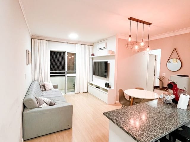 Apartamento 3 quartos e 2 banheiros, à venda, no bairro Jardim Aquarius em São José dos Campos