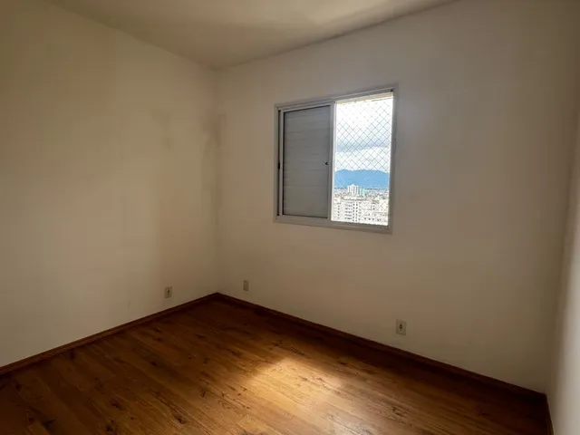 Apartamento 3 quartos e 3 banheiros, para alugar, no bairro Centro em São Vicente