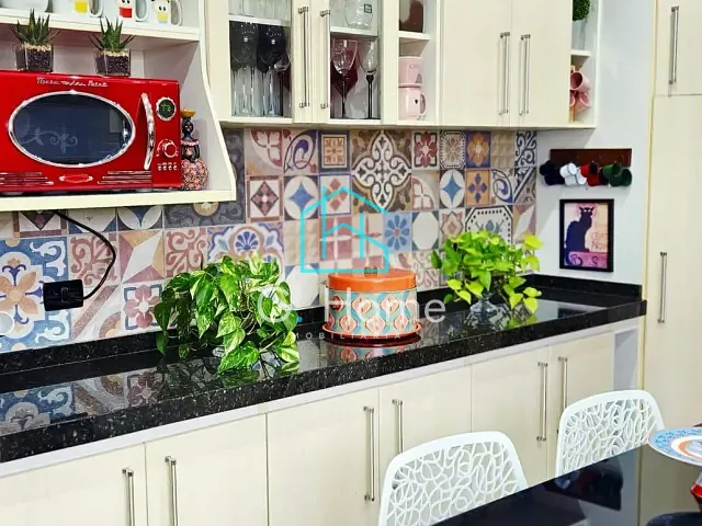 Apartamento com 217m² 3 quartos e 4 banheiros, à venda, no bairro Centro em Londrina