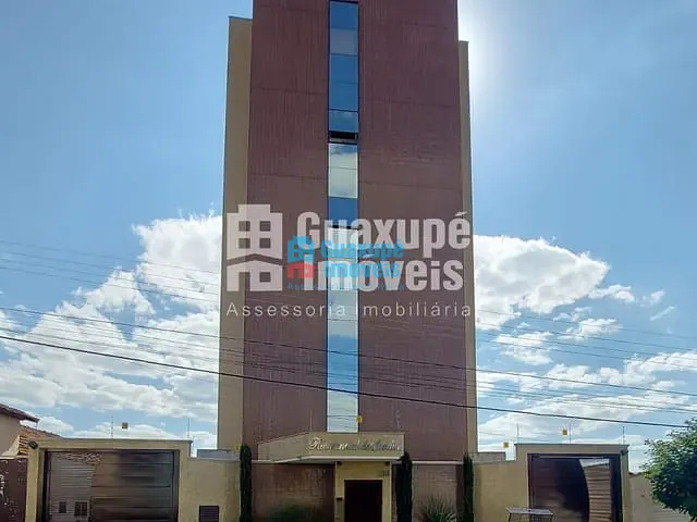 Apartamento com 220m² 3 quartos e 2 banheiros, à venda, no bairro CENTRO em GUAXUPÉ