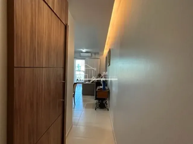 Apartamento 3 quartos e 2 banheiros, à venda, no bairro Santa Mônica em Uberlândia