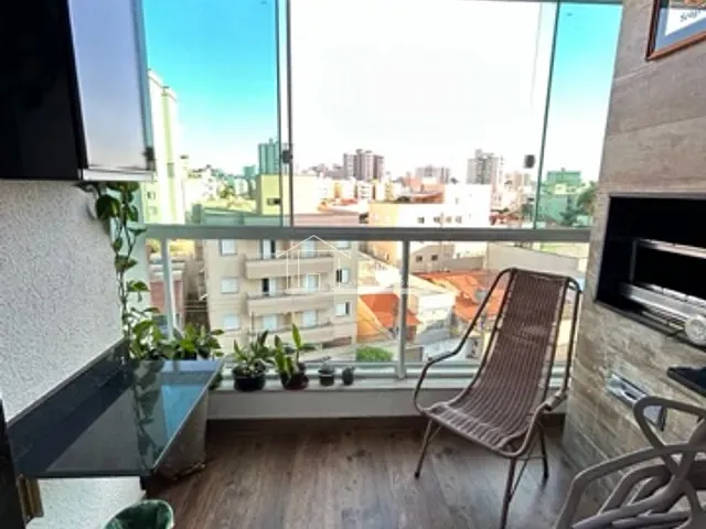 Apartamento 3 quartos e 2 banheiros, à venda, no bairro Santa Mônica em Uberlândia
