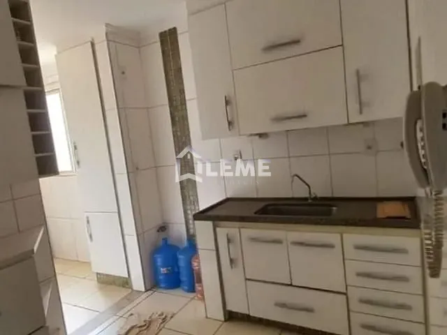 Apartamento com 79m² 3 quartos e 1 banheiro, à venda, no bairro Presidente Médici em Ribeirão Preto