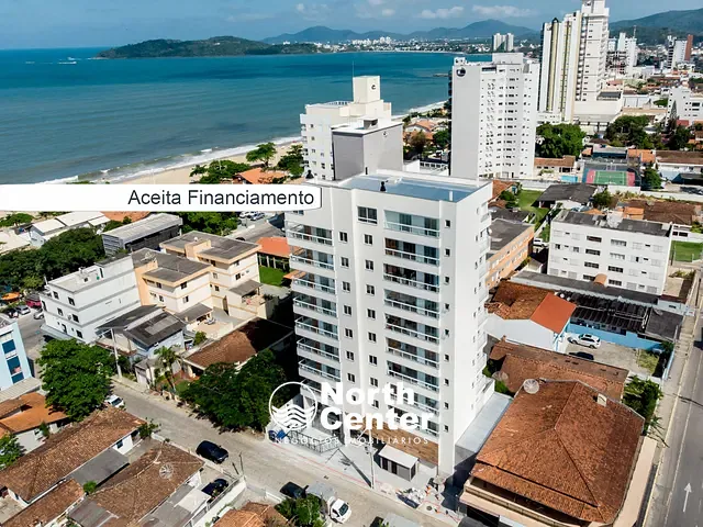 Apartamento com 241m² 3 quartos e 2 banheiros, à venda, no bairro Centro em Balneário Piçarras