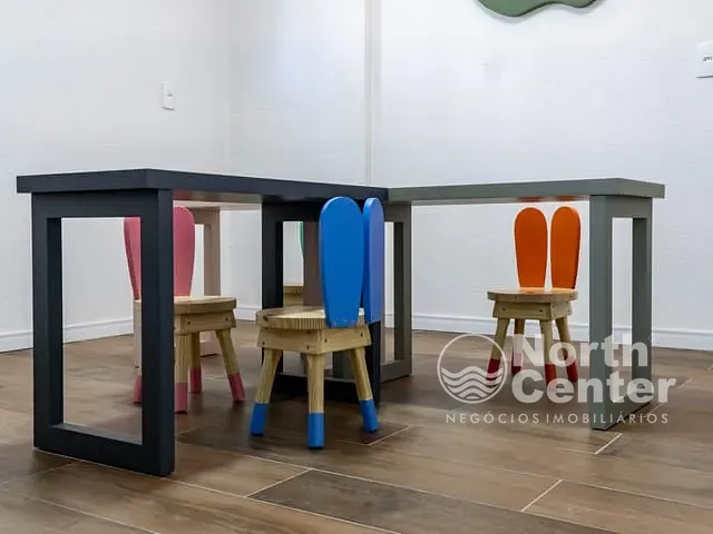 Apartamento com 241m² 3 quartos e 2 banheiros, à venda, no bairro Centro em Balneário Piçarras