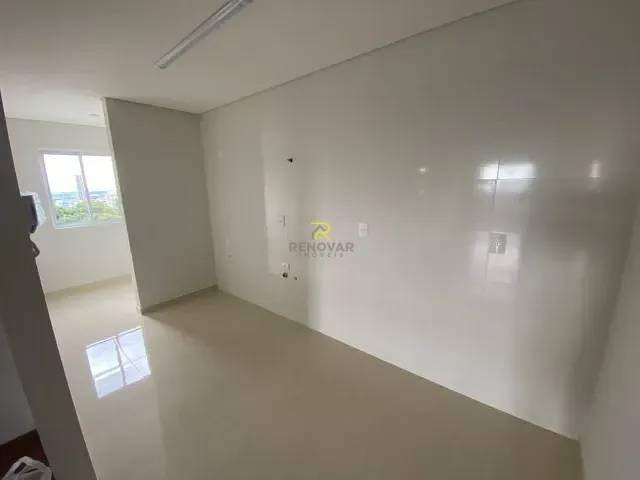 Apartamento 2 quartos e 1 banheiro, para alugar, no bairro Santa Cruz em Guarapuava
