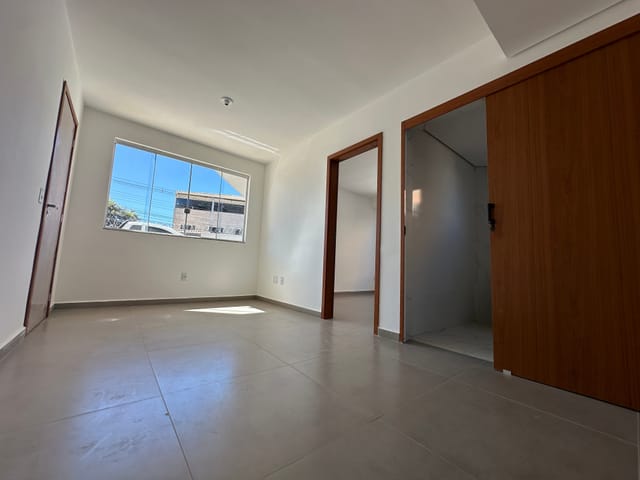 Apartamento com 77m² 3 quartos e 2 banheiros, à venda, no bairro Parque Xangri-Lá em Contagem
