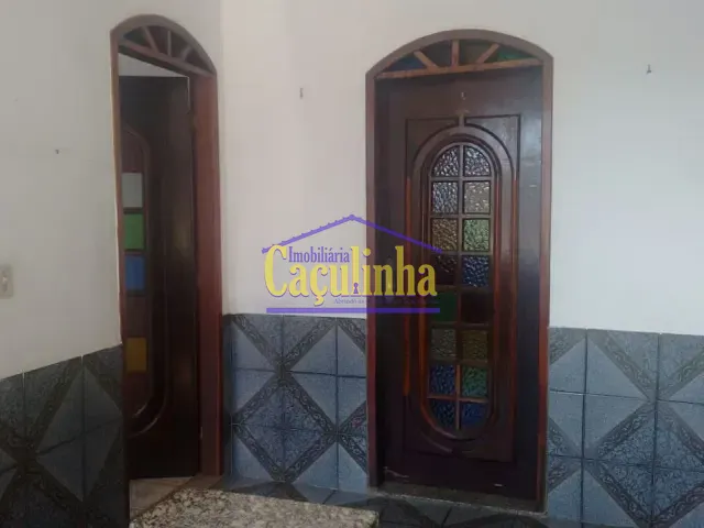 Apartamento 2 quartos e 1 banheiro, à venda, no bairro Santo Cristo em Barra do Piraí