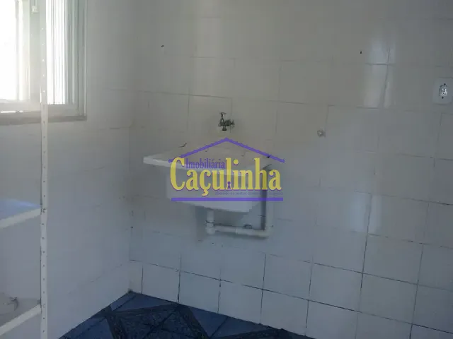 Apartamento 2 quartos e 1 banheiro, à venda, no bairro Santo Cristo em Barra do Piraí