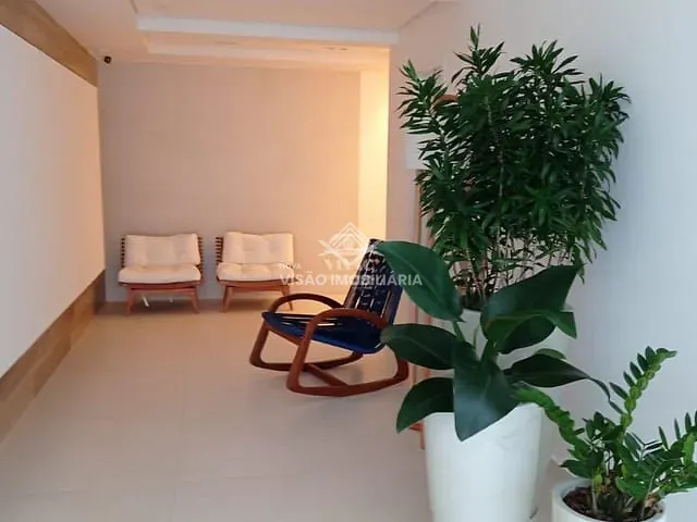 Apartamento à venda, no bairro Guilhermina em Praia Grande