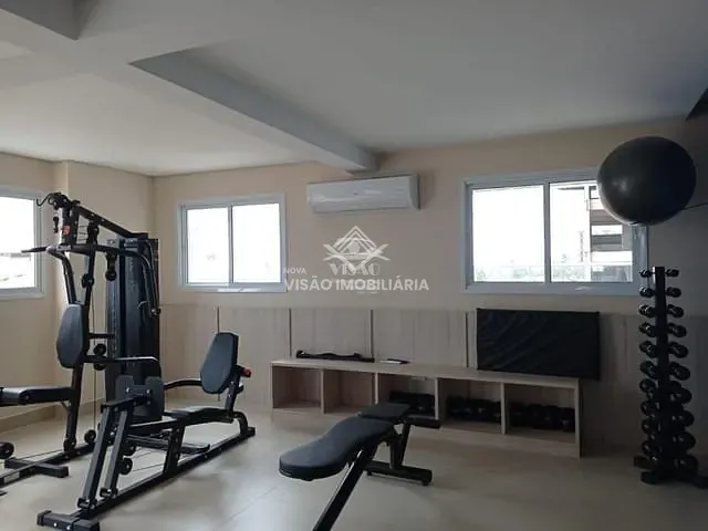 Apartamento à venda, no bairro Guilhermina em Praia Grande