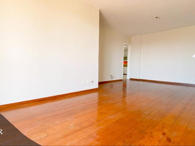 Foto do Apartamento - Apartamento de 4 Quartos em Olaria | Apartamento Rua Leocadia Rego



Quartos em Olaria | Apartamento para Venda em Rio de Janeiro / RJ no bairro Olaria | Villar & Cia