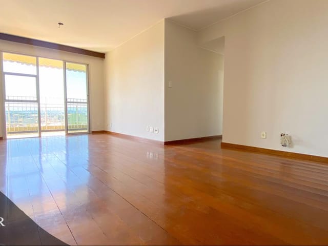 Foto do Apartamento - Apartamento de 4 Quartos em Olaria | Apartamento Rua Leocadia Rego



Quartos em Olaria | Apartamento para Venda em Rio de Janeiro / RJ no bairro Olaria | Villar & Cia