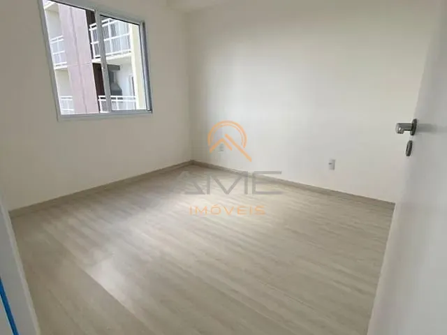Apartamento 1 quarto e 1 banheiro, à venda, no bairro Fragata em Pelotas