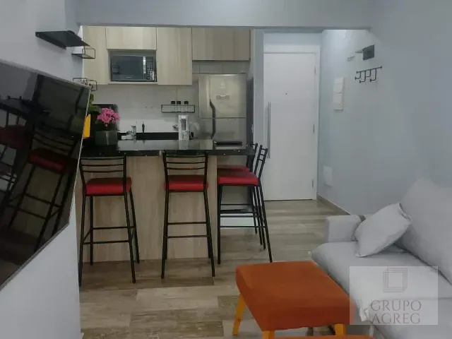 Apartamento 2 quartos e 1 banheiro, para alugar, no bairro Vila Gomes em São Paulo