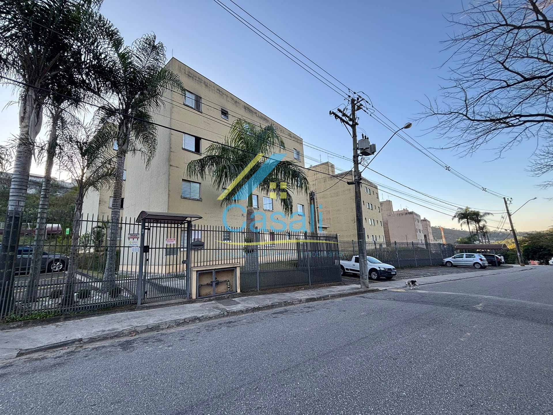 Apartamento à venda com 2 quartos, 45m² - Foto 1