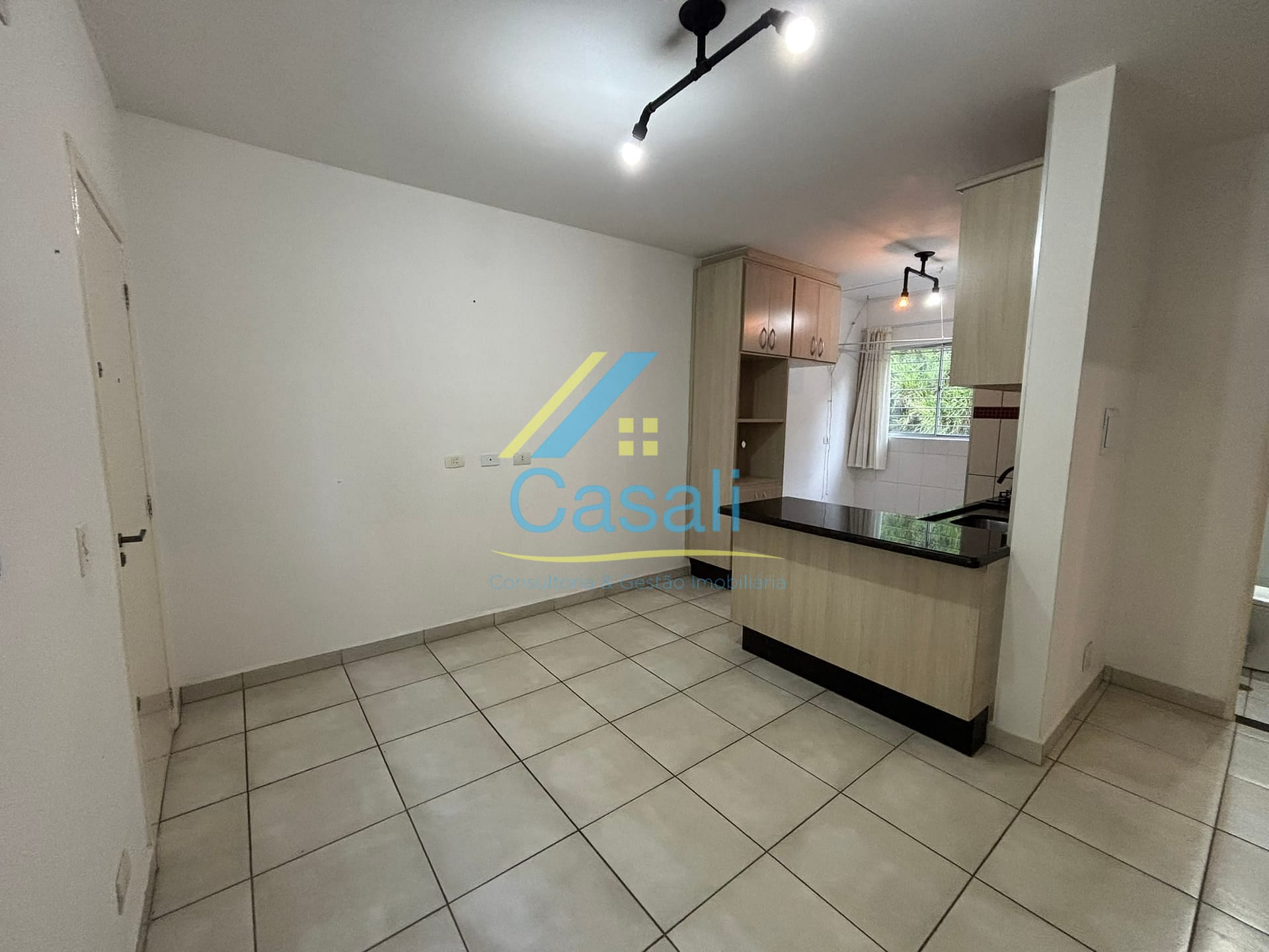 Apartamento à venda com 2 quartos, 45m² - Foto 12