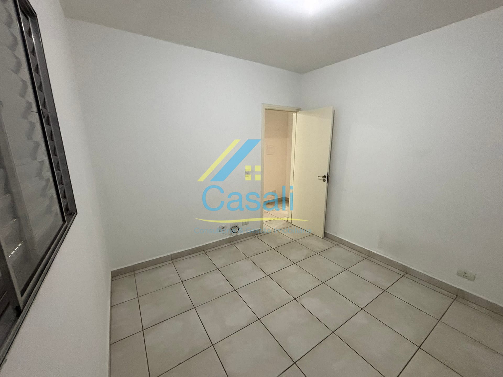 Apartamento à venda com 2 quartos, 45m² - Foto 15