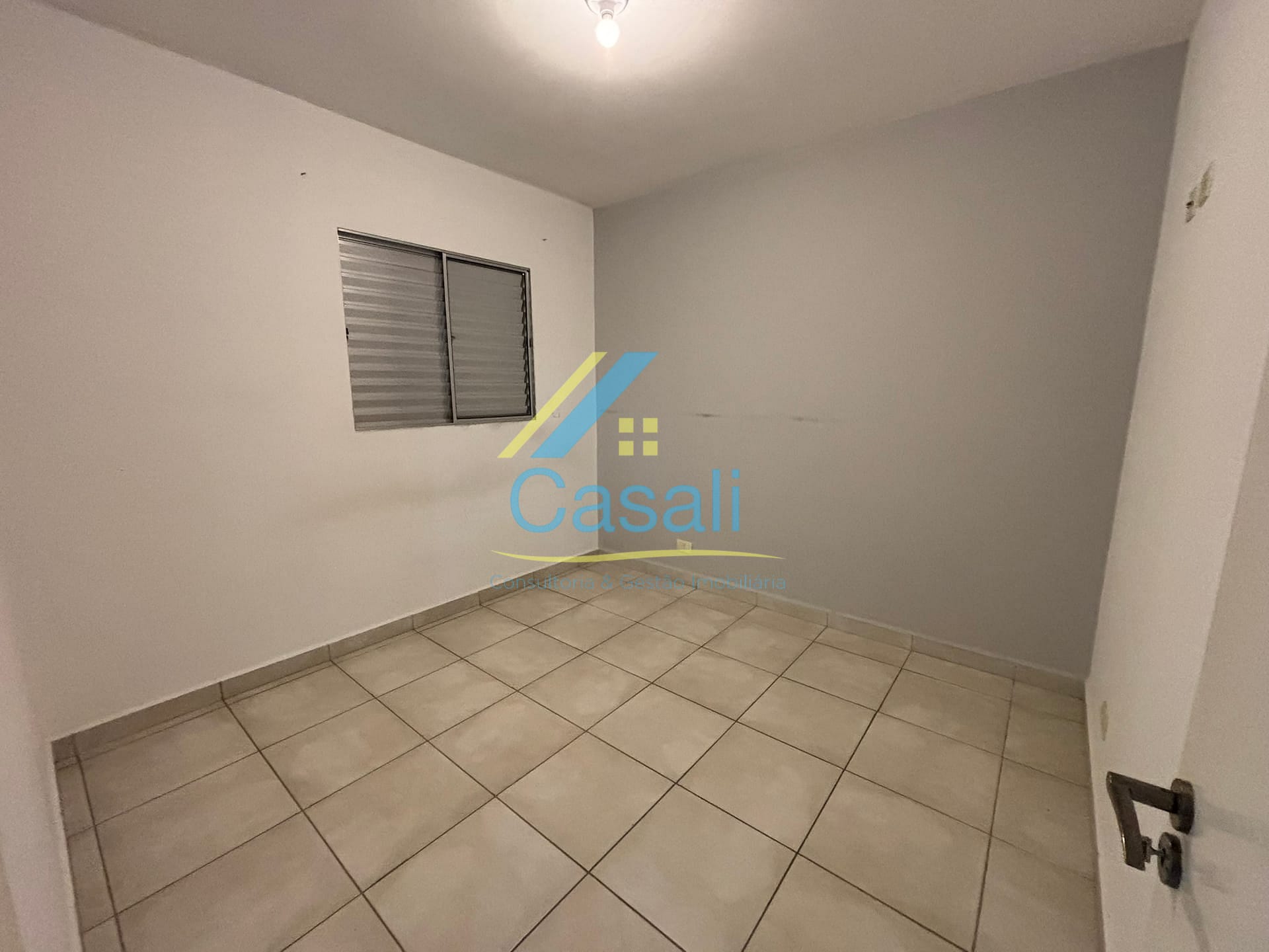 Apartamento à venda com 2 quartos, 45m² - Foto 17