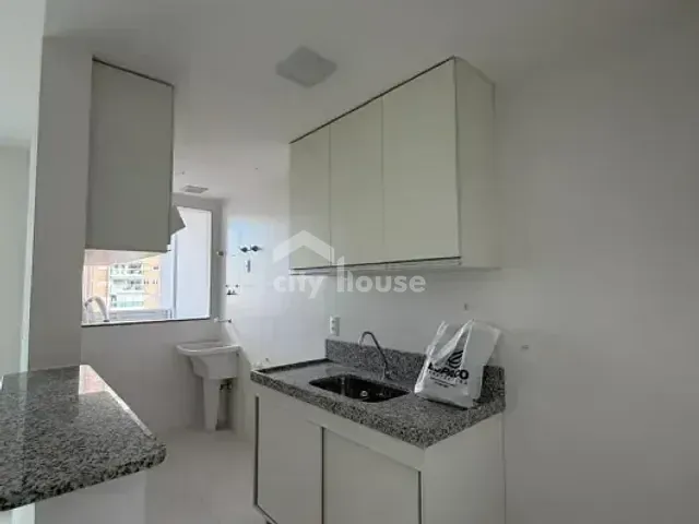 Apartamento 2 quartos e 2 banheiros, para alugar, no bairro Praia de Itaparica em Vila Velha
