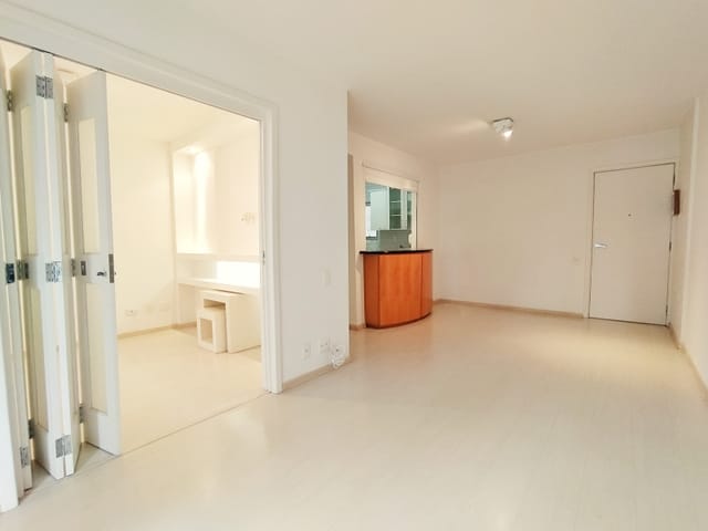 Foto do Apartamento - Apartamento 67m², 2 dormitórios, 1 vaga, semi mobiliado, R$ 4.800,00 - Vila Nova Conceição - São Paulo/SP | eHG Imóveis