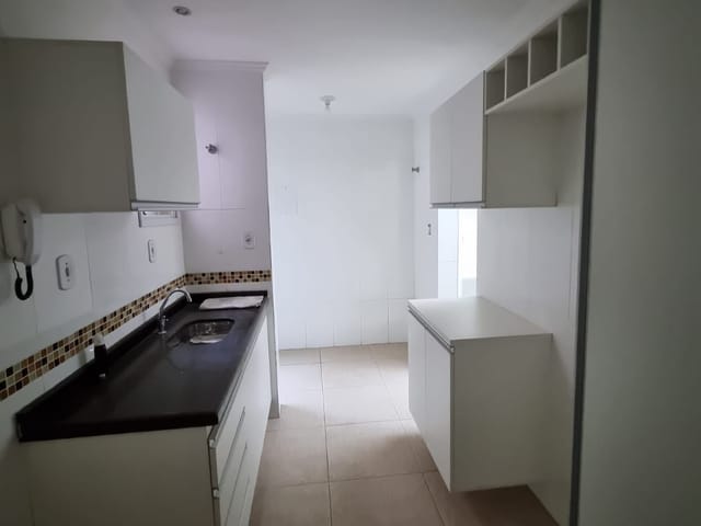 Apartamento 2 quartos e 1 banheiro, à venda, no bairro Parque das Nações em Santo André