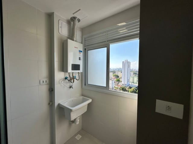 Apartamento 2 quartos e 2 banheiros, à venda, no bairro Jardim Oriente em São José dos Campos