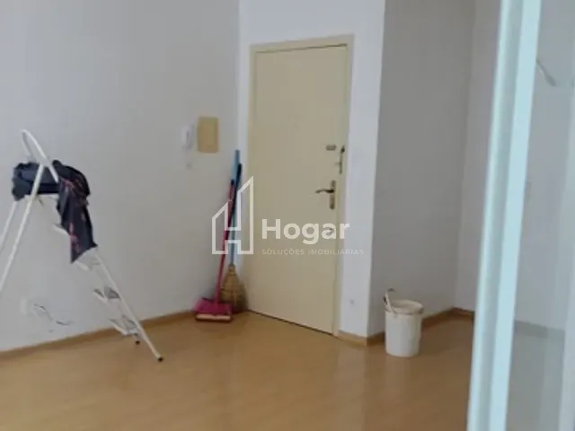 Apartamento 3 quartos e 1 banheiro, à venda, no bairro Centro em Londrina