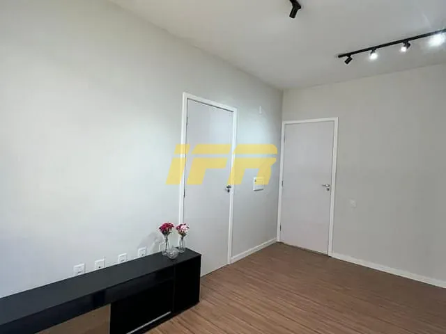 Apartamento 1 quarto e 1 banheiro, à venda, no bairro Jardim Jaraguá em Taubaté