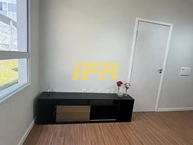 Apartamento 1 quarto e 1 banheiro, à venda, no bairro Jardim Jaraguá em Taubaté