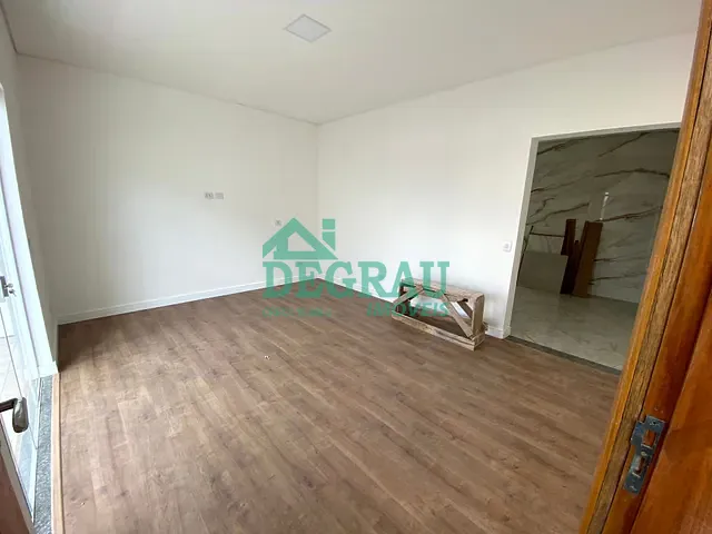 Apartamento 3 quartos e 1 banheiro, para alugar, no bairro Centro em Itapeva