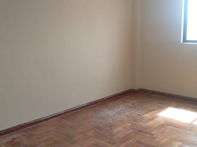 Foto do Apartamento - Apartamento para locação, Vila Rosalina, Lavras, MG | Burgarelli Imóveis