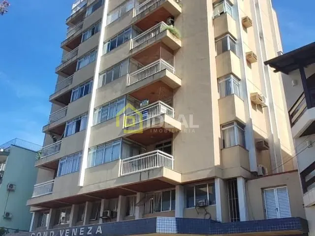 Apartamento 3 quartos e 3 banheiros, à venda, no bairro Centro em Concórdia