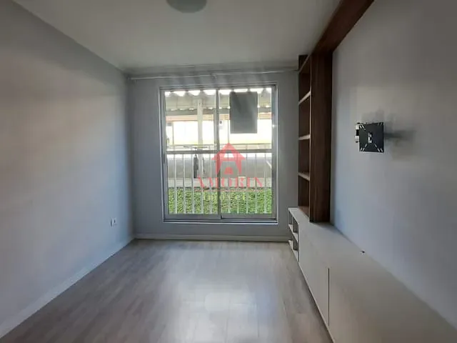 Apartamento com 76m² 3 quartos e 1 banheiro, à venda, no bairro Santa Quitéria em Curitiba