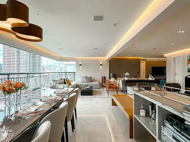 Apartamento com 213m² 3 quartos e 5 banheiros, à venda, no bairro Brooklin em São Paulo
