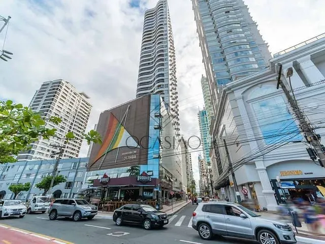 Apartamento com 309m², à venda, no bairro Centro em Balneário Camboriú