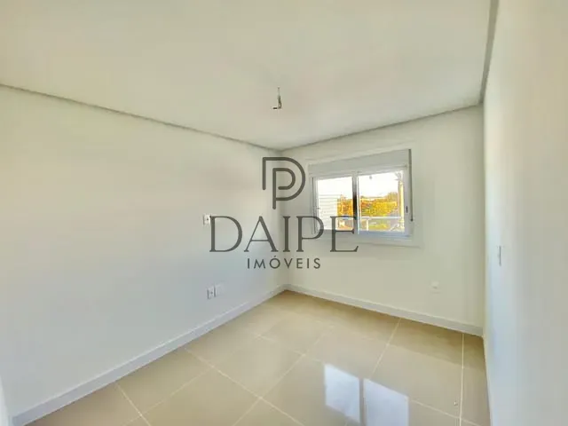 Apartamento com 120m² 3 quartos e 4 banheiros, à venda, no bairro Navegantes em Capão da Canoa